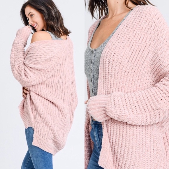 Sweaters - ✨NEW ✨Chenille cardigan 💕
